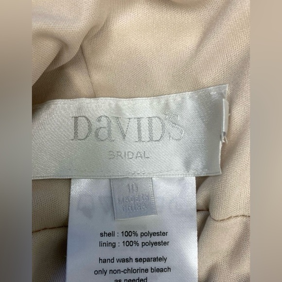 David's Bridal Women's Gold Sequined V
Neck Gown Size 10P - Picture 4 of 6